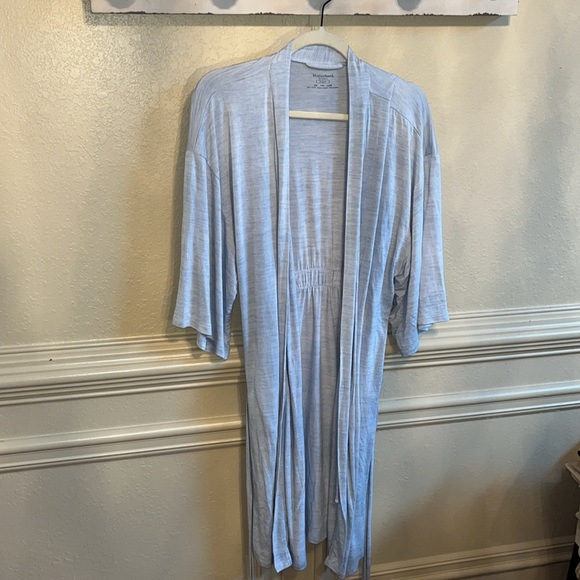 Motherhood Maternity Robe - Picture 2 of 10